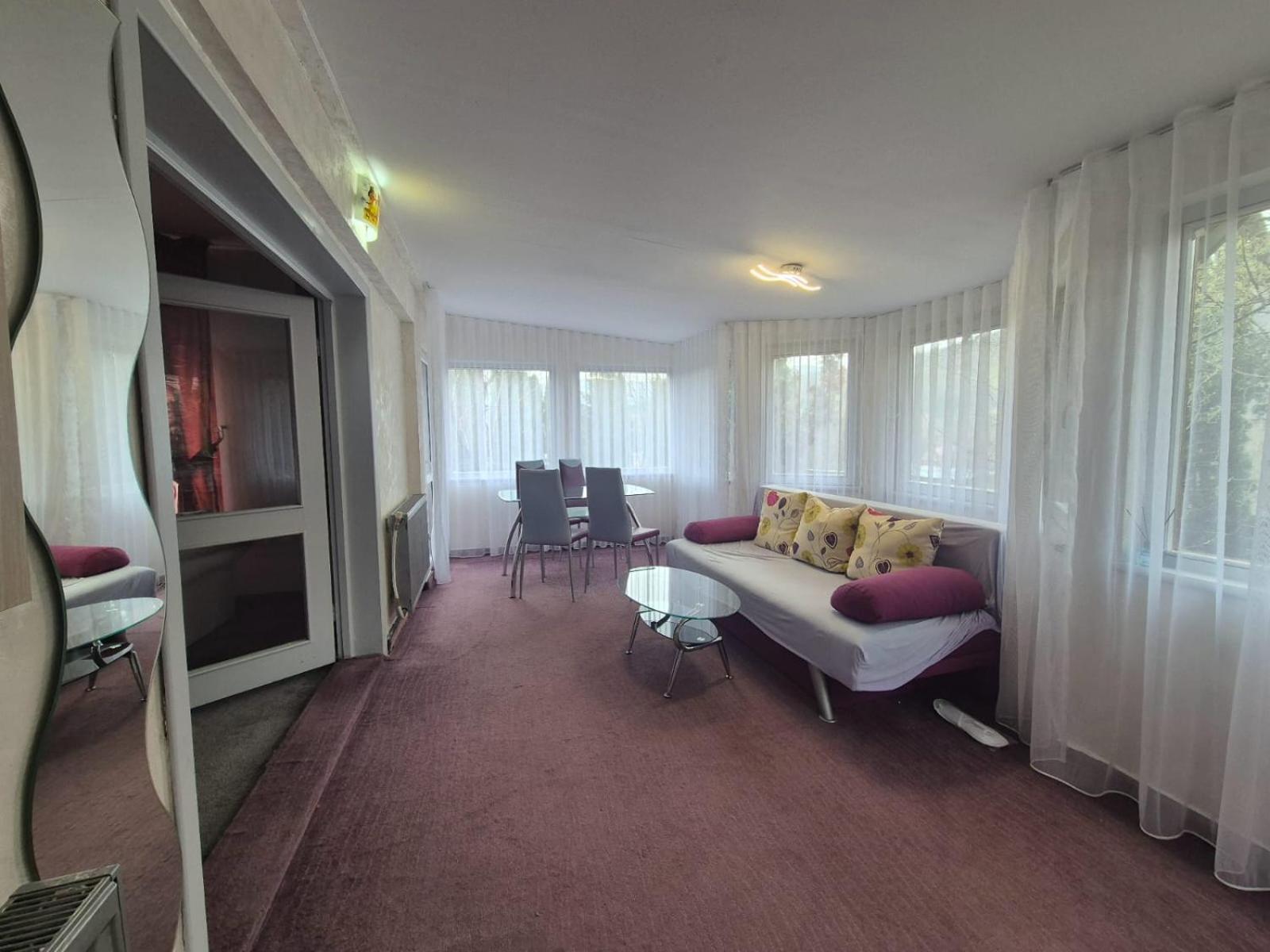 Maxx Lodge Bacău Zewnętrze zdjęcie
